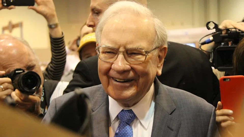 Warren Buffett at the Berkshire Hathaway AGM